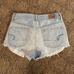 American eagle light color denim shorts size 0